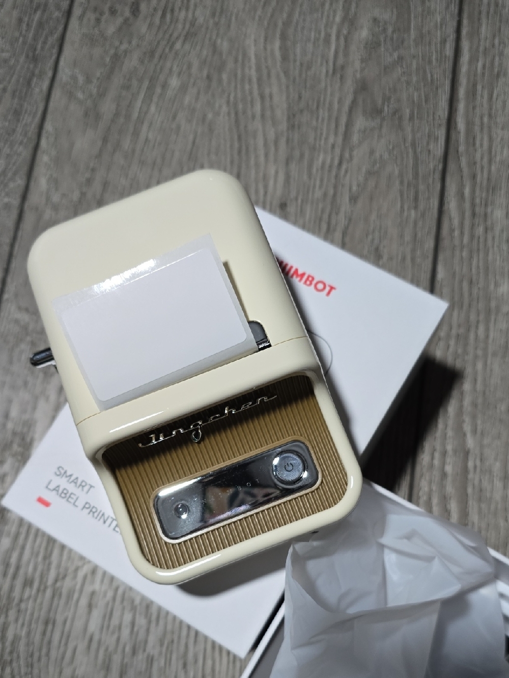 Nimbot Cream 'Lingchen' Label Printer with Woodgrain Accent